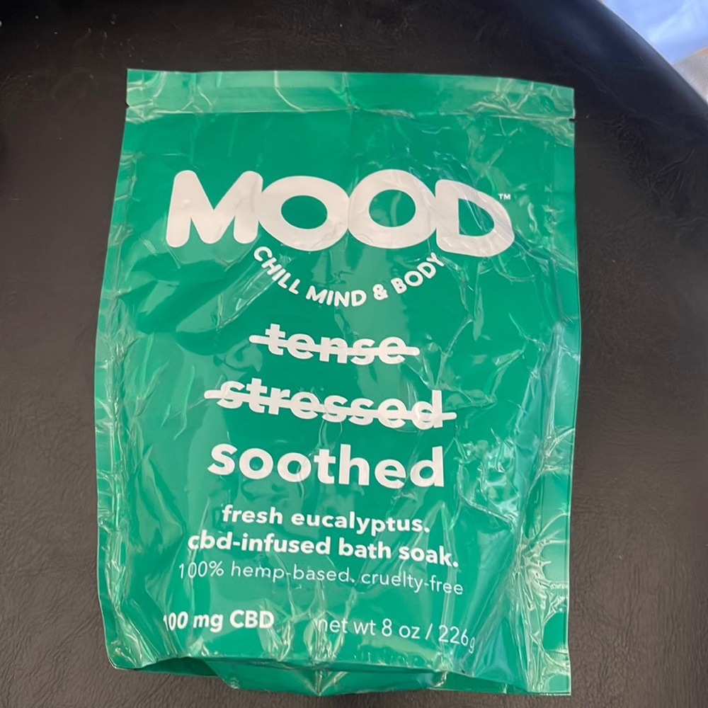 Mood Fresh Eucalytus Infused Bath Soak